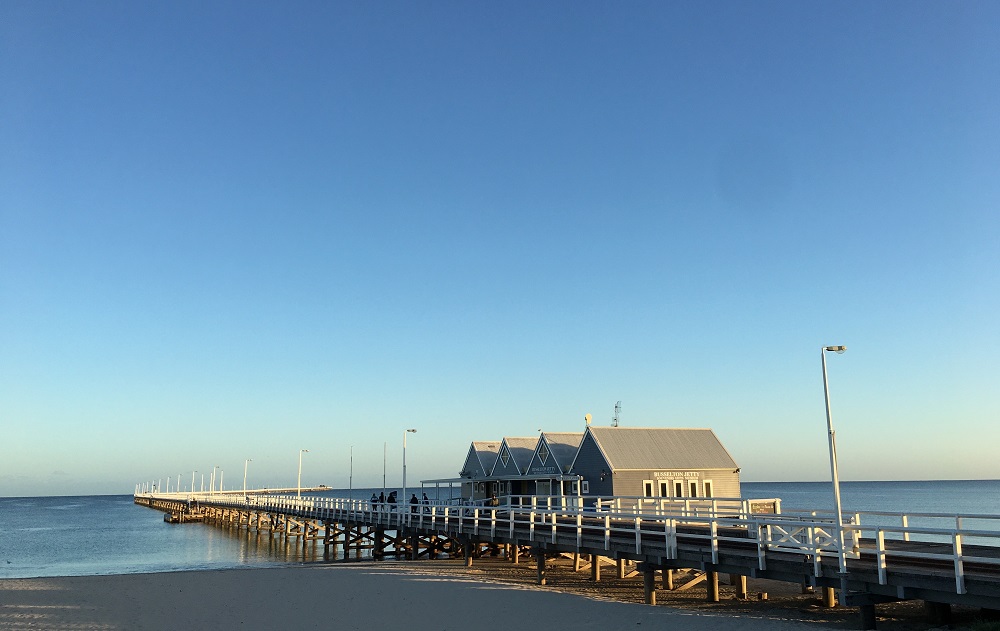 Walk by The Indian Ocean: Busselton Foreshore - my living my life